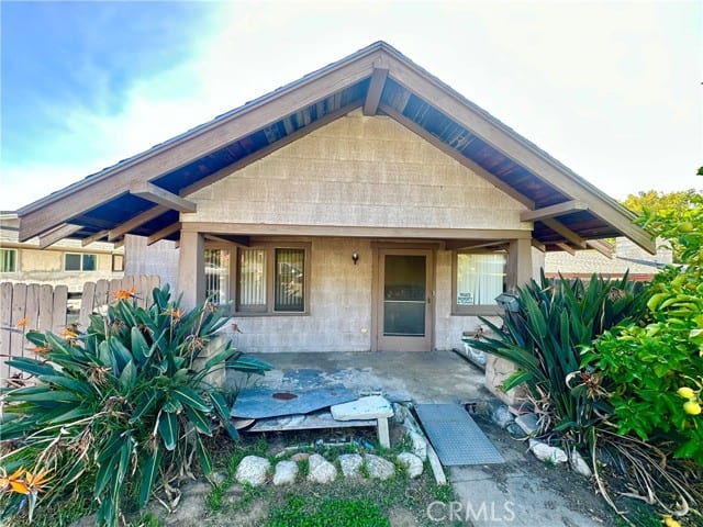 226 East Las Flores Drive