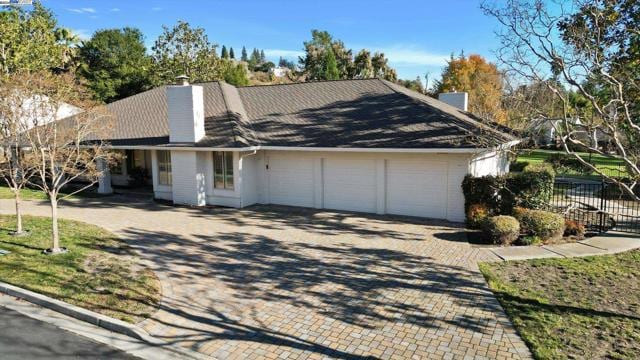 32 Tracy Ct