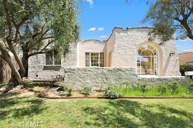 412 Winthrop Drive