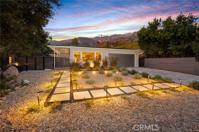 1281 Sunny Oaks Circle