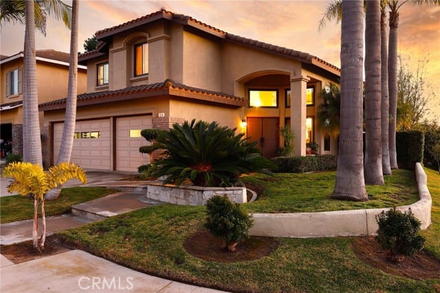 24 Coppercrest