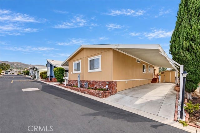1051 Site Drive
