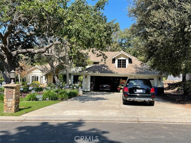 1575 Larkfield