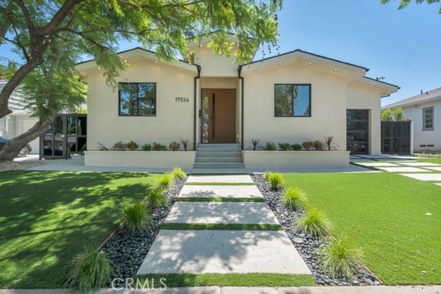 17534 Collins