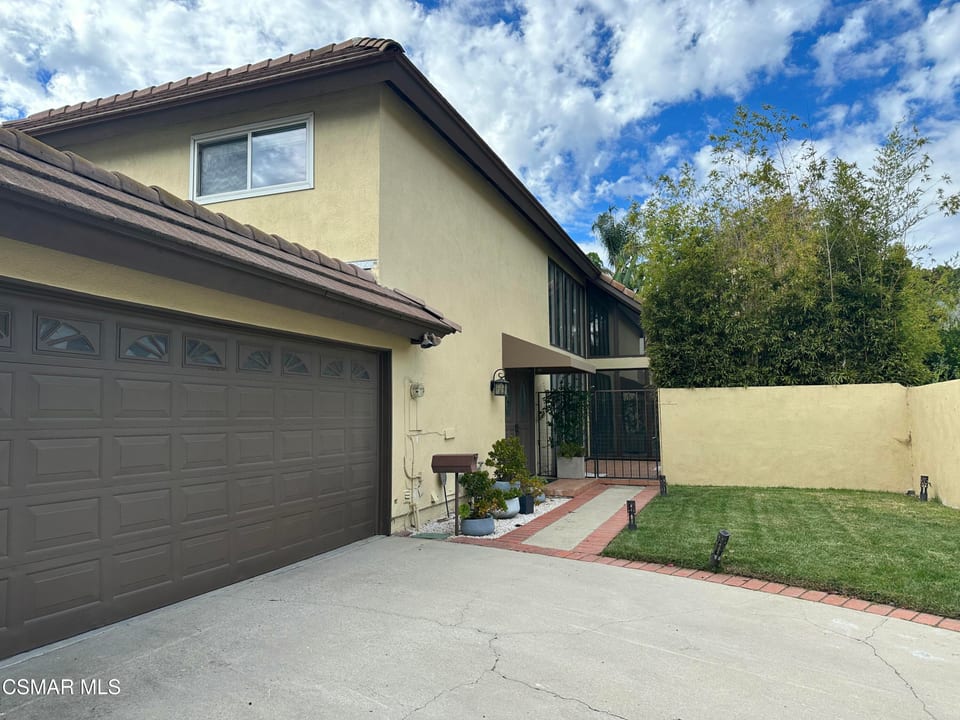 1165 Triunfo Canyon Road