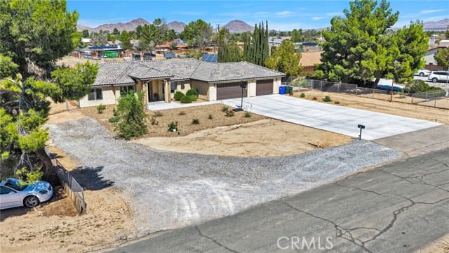 13922 Jicarilla Road