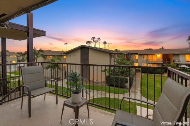1860 West Glenoaks