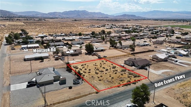 1 Dale Evans Parkway