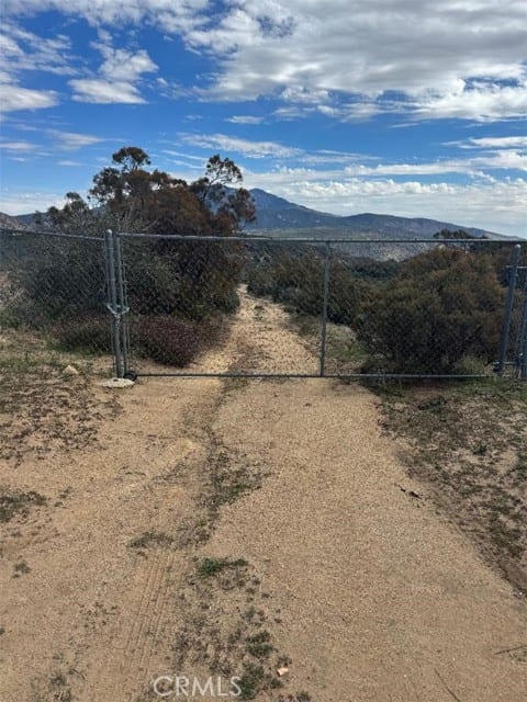 0 Table Mountain Truck Trail