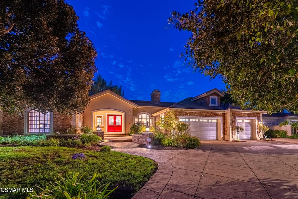 1685 Hauser Circle