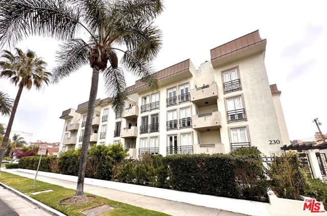230 South Hamilton Drive