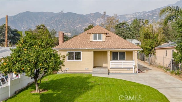 137 West Altadena Drive