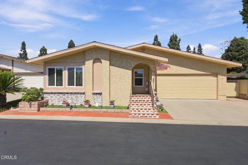 1220 Johnson Drive