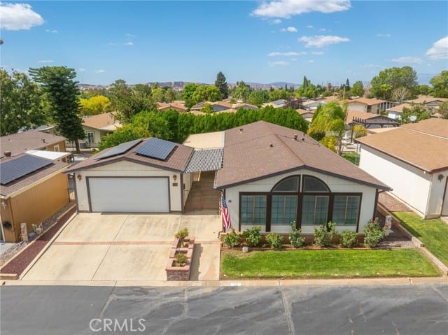 10961 Desert Lawn Drive