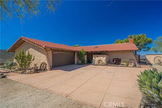 9115 Yucca Hills