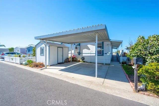 765 Mesa View Drive