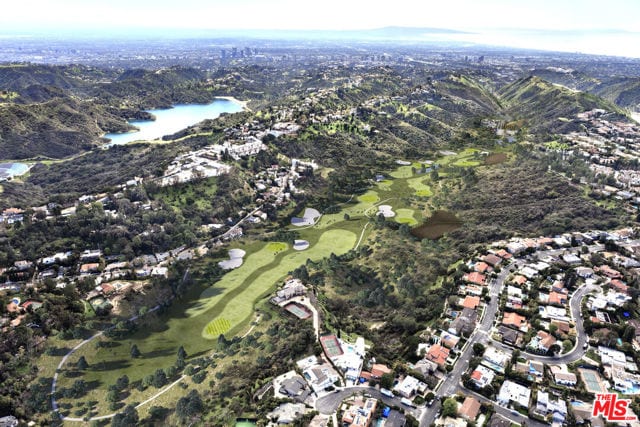 1 Senderos Canyon