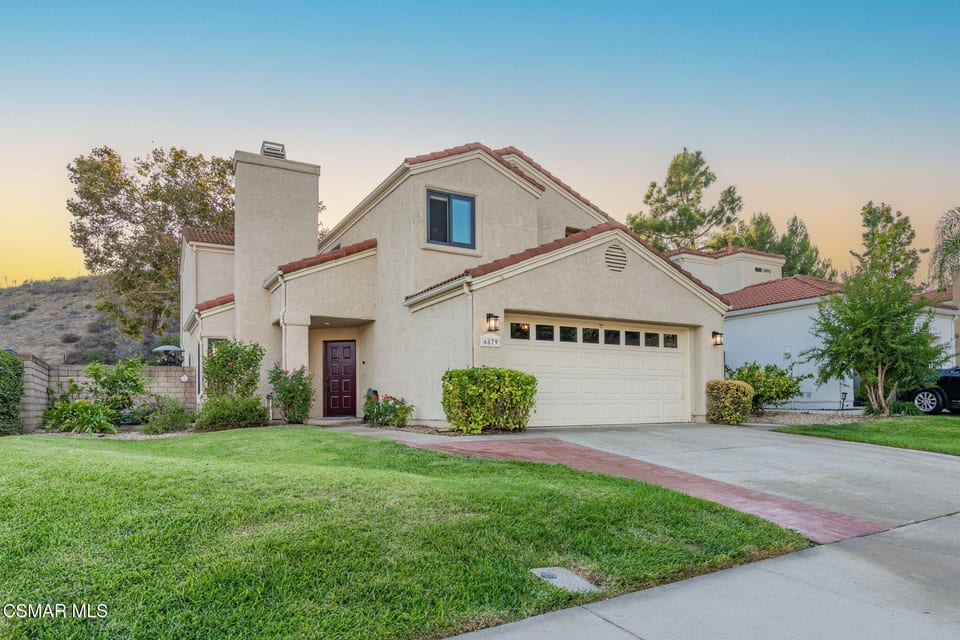 6879 Pecan Avenue