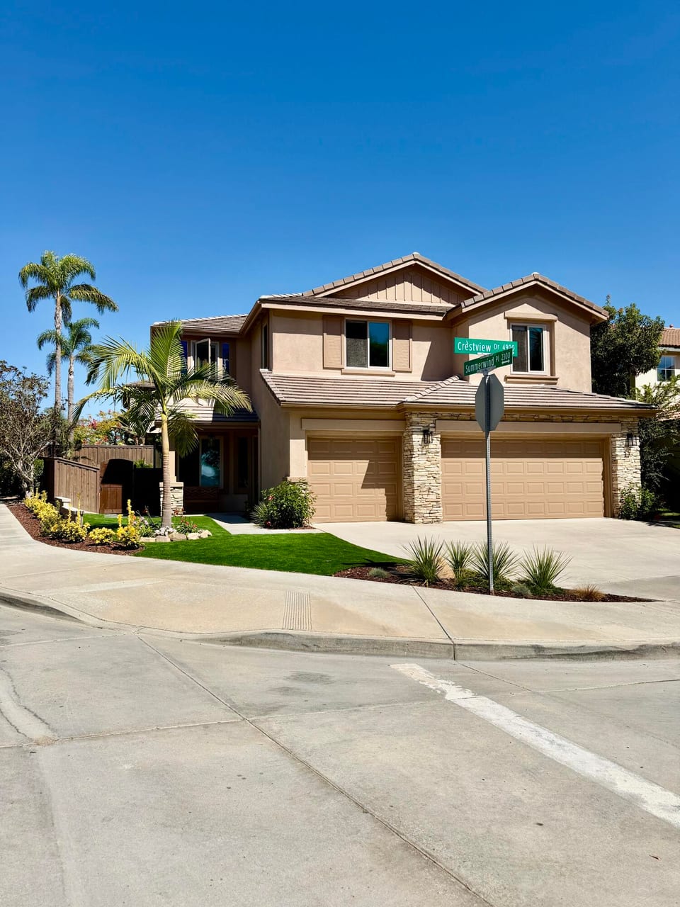 4982 Crestview Drive