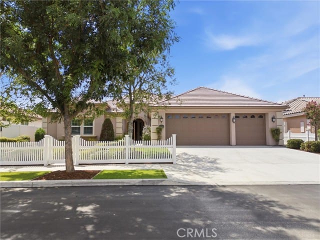 2909 Mandalay Place