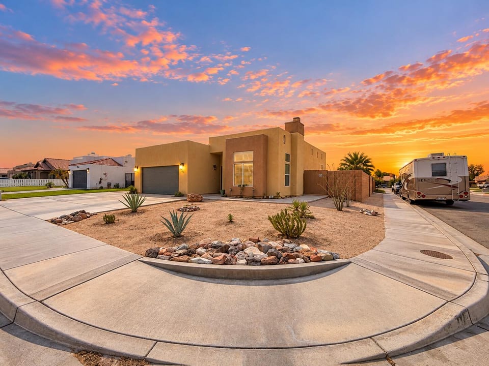 861 Aurora Way