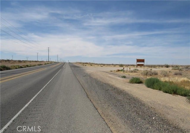 10933 Sierra Road