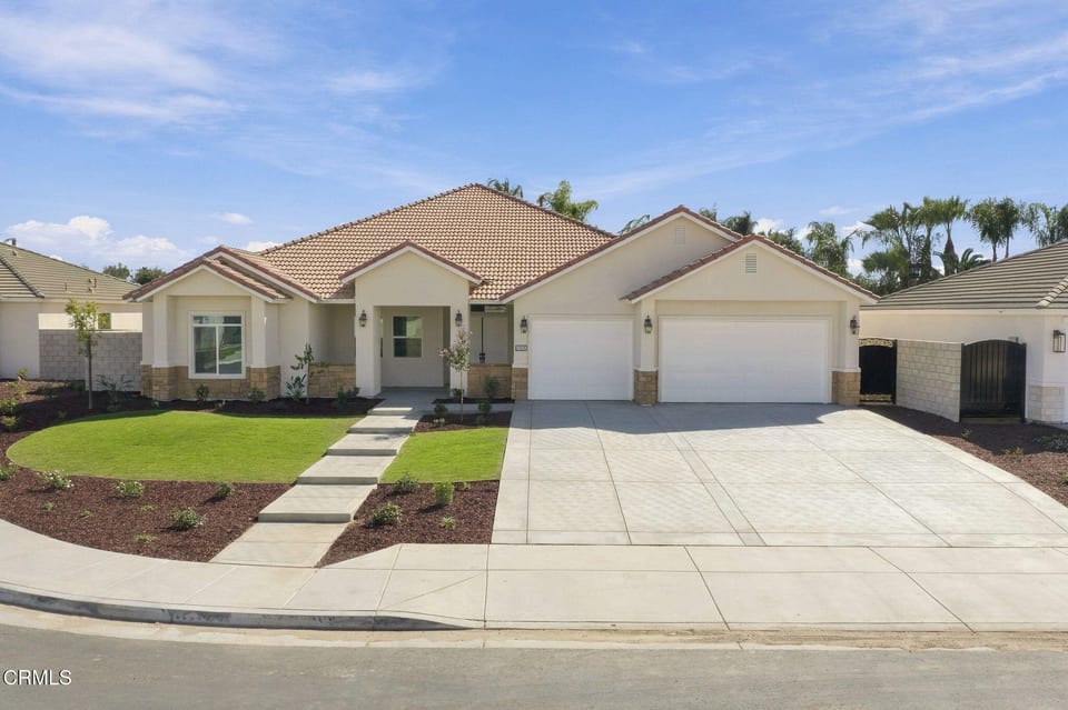 13526 Velma Pearl Way