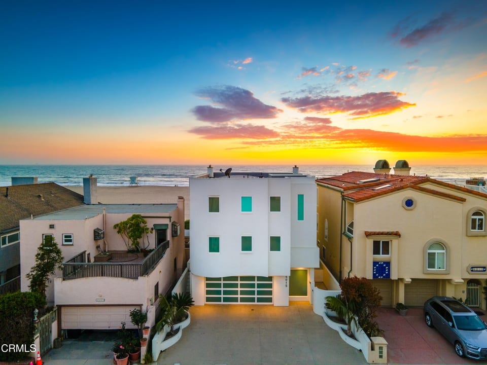 4015 Ocean Drive
