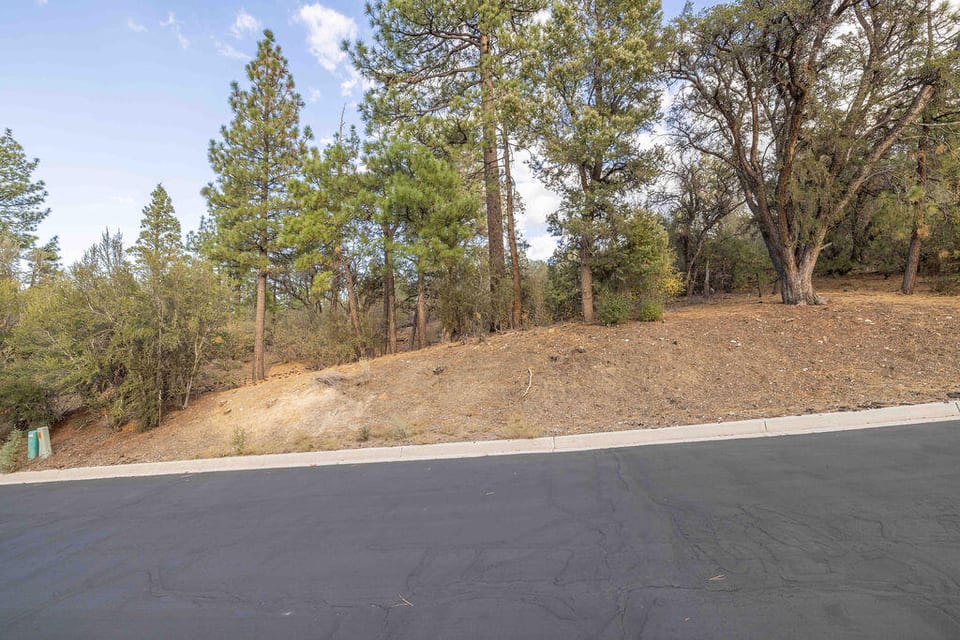 432 Woodcreek Drive
