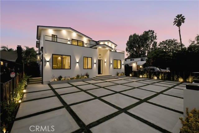 22518 Burbank