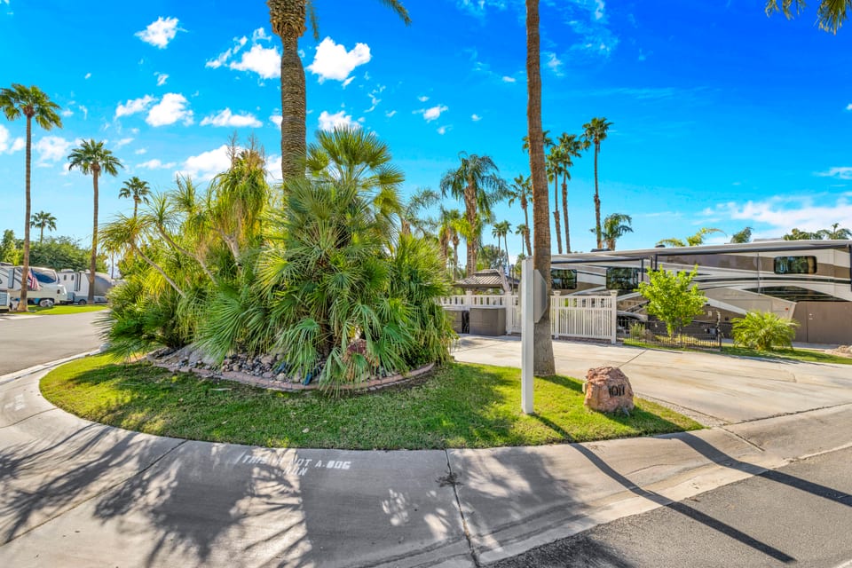 69411 Ramon Road