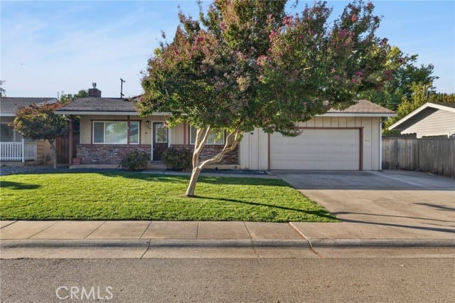 1361 Arlington Drive
