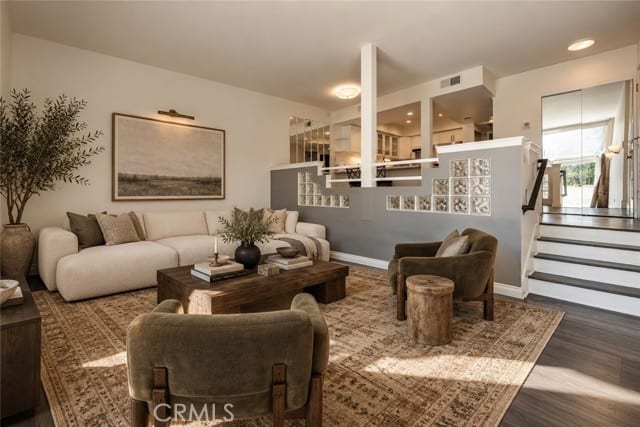 23401 Park Sorrento, 3, Calabasas, CA 91302