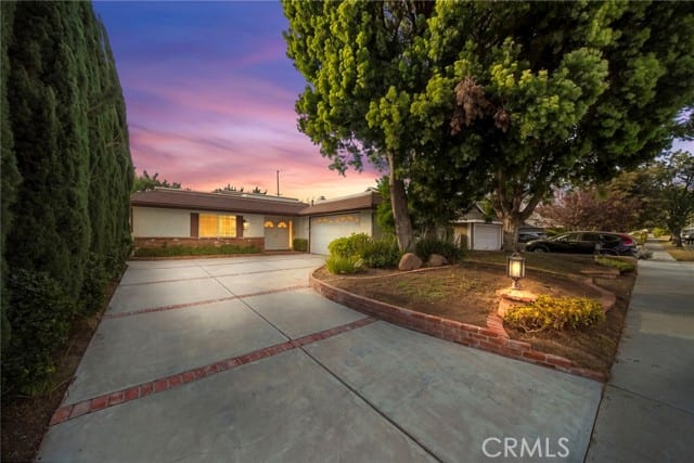 10037 Sunnybrae Avenue, Chatsworth, CA 91311
