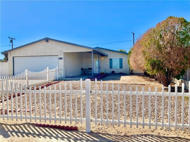 5374 Cahuilla Avenue