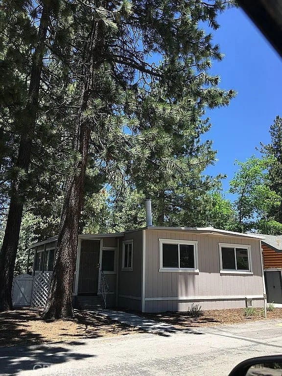475 Thrush Drive