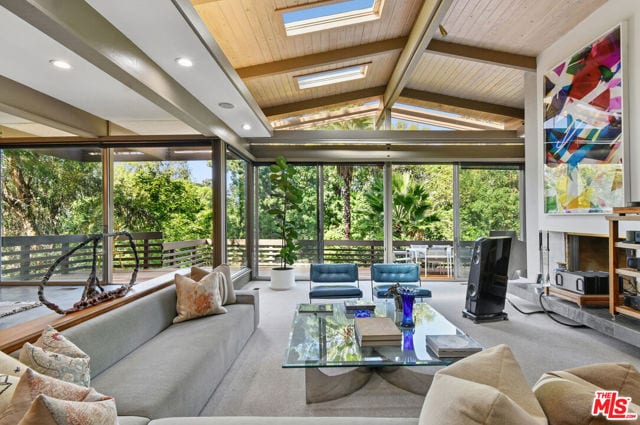 17269 Oak View Drive