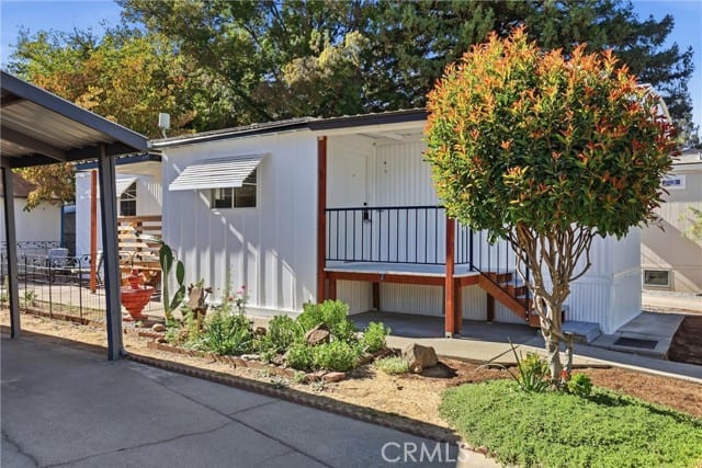 567 E Lassen Ave.