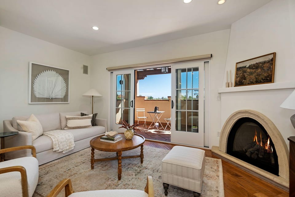 105 W De La Guerra Street K2, SANTA BARBARA, CA 93101