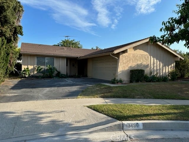 13436 Destino Place