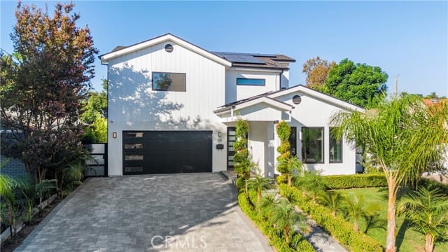 251 South Griffith Park