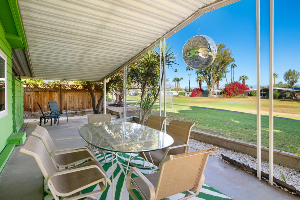 483 Calle Madrigal