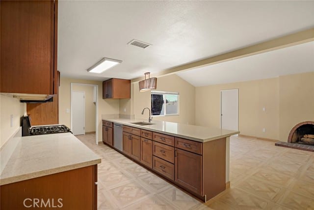 1196 Mulberry