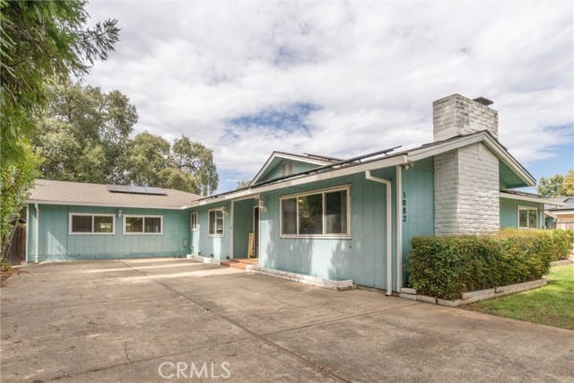 1082 Filbert Avenue