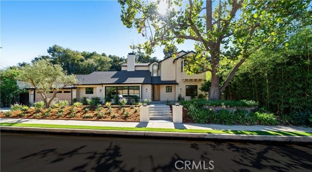 3847 Royal Woods Drive