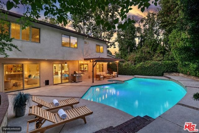 4262 Levitt Lane